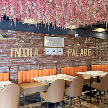 India Palace - Seating area - Indian Near Me - Norwalk, California India Palace - Seating area - Indian Near Me - Norwalk, California