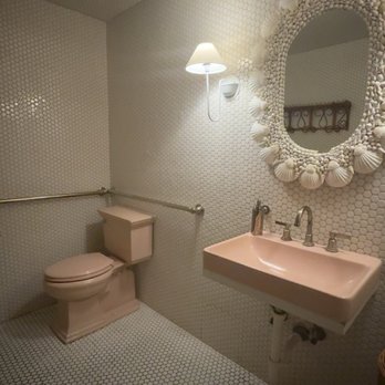 Little Em's Oyster Bar - Cutest bathroom ever! Beyond clean - Seafood Near Me - San Antonio, Texas Little Em's Oyster Bar - Cutest bathroom ever! Beyond clean - Seafood Near Me - San Antonio, Texas