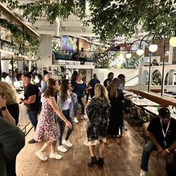 Pigeon Club Café