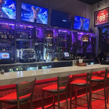 Rosarios Pizzeria & Catering - Bar area was perfect for a quick dinner. - Italian Near Me - Roselle, Illinois Rosarios Pizzeria & Catering - Bar area was perfect for a quick dinner. - Italian Near Me - Roselle, Illinois