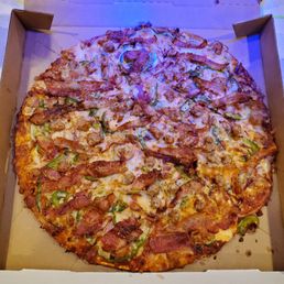 Deluxe Pizza Deluxe Pizza