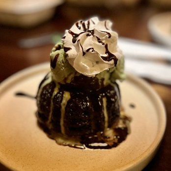 Arario Midtown - Lava Cake with Macha Ice Cream - Korean Near Me - Reno, Nevada