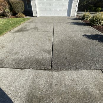 Hydroforce Pros - a driveway with a driveway sealer - Pressure Washers Near Me Hydroforce Pros - a driveway with a driveway sealer - Pressure Washers Near Me