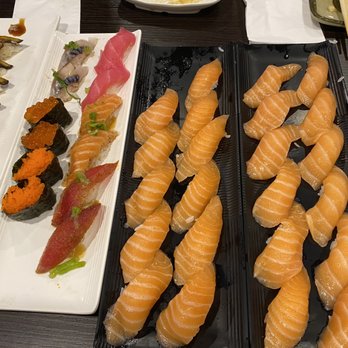 Show Sushi - Salmon nigiri - Sushi Bars Near Me - San Dimas, California
