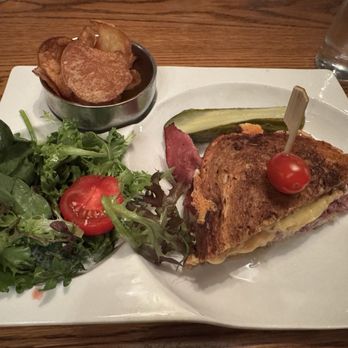 Vaudeville - Rueben sandwich split - New American Near Me - Fredericksburg, Texas