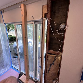 Rayco Painting - Inside view of repair - kept the inside very clean and organized. - Painters Near Me Rayco Painting - Inside view of repair - kept the inside very clean and organized. - Painters Near Me