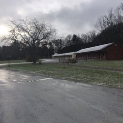 Brandon Motor Lodge - Road side view
