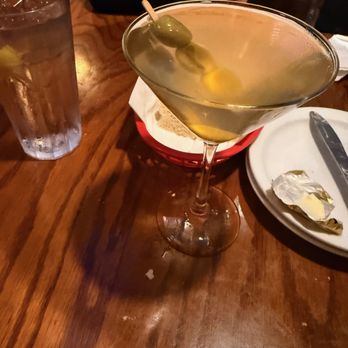 Dominicks Italian Restaurant - Filthy Martini - Italian Near Me - Oxnard, California Dominicks Italian Restaurant - Filthy Martini - Italian Near Me - Oxnard, California