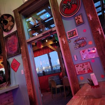 Le Bar Dirty D - Doorway - Bars Near Me - Brossard, Quebec Le Bar Dirty D - Doorway - Bars Near Me - Brossard, Quebec