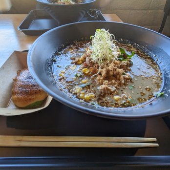 RedWhite - yuzu sesame (non-spicy), 8.5/10 w/o smoke, 9/10 smoked, probably even better when spicy! - Ramen Near Me - Studio City, California RedWhite - yuzu sesame (non-spicy), 8.5/10 w/o smoke, 9/10 smoked, probably even better when spicy! - Ramen Near Me - Studio City, California