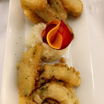 The Black Bear Bistro - a plate of fried food - New American Near Me - Algonquin, Illinois