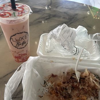 Luxe Boba - Pinky Pom (Strawberry-Rose Milk Tea, non-dairy) - Coffee & Tea Near Me - San Diego, California Luxe Boba - Pinky Pom (Strawberry-Rose Milk Tea, non-dairy) - Coffee & Tea Near Me - San Diego, California
