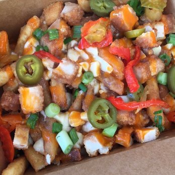 Mean Poutine - Fried Chicken Poutine - Poutineries Near Me - Ajax, Ontario