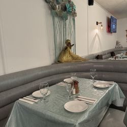 Havana Restaurant - Seating and decor.
