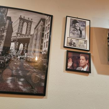 Gianna's Pizza - More New York Related Photos on a Wall, Including Frank Sinatra - Pizza Near Me - Las Vegas, Nevada