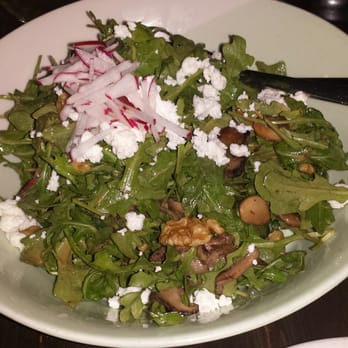 Nodo - Junction - Rucola E Fungi Salad - Italian Near Me - Toronto, Ontario