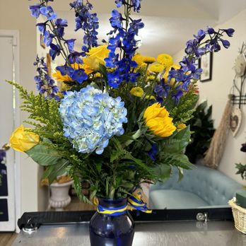 Angela's Floral Studio - Florists Near Me - Pierson, Florida Angela's Floral Studio - Florists Near Me - Pierson, Florida