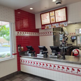 In-N-Out Burger - Burgers Near Me - La Habra, California In-N-Out Burger - Burgers Near Me - La Habra, California
