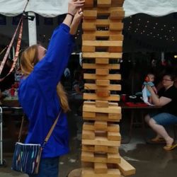 Riedlbauers Resort - Setting records for jenga height.