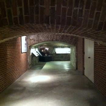 Casemate Museum - Inside Casement - Museums Near Me - Fort Monroe, Virginia