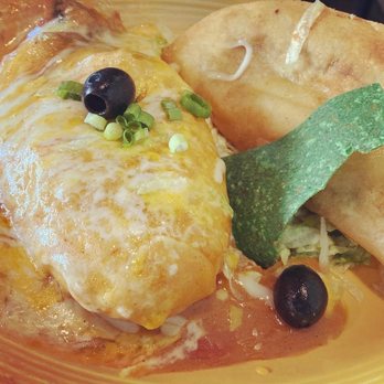 Yolanda's Mexican Cafe - Stuffed pepper and taco - Mexican Near Me - Ventura, California Yolanda's Mexican Cafe - Stuffed pepper and taco - Mexican Near Me - Ventura, California