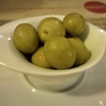 Garvm - Pan y Olivas (0,90€) - Seafood Near Me - Málaga, Massachusetts