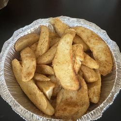 Nonno Crupi's Pizza - Potato Wedges ($6.00)