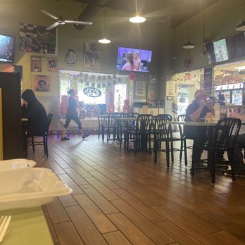 Doghouse Pizza - Pizza Near Me - Melbourne, Florida