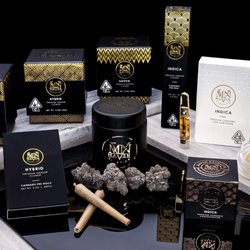 Best Friends Farm - MAVEN Worlds Best Cannabis.  Dispensary Palm Desert, Rancho Mirage, Cathedral City