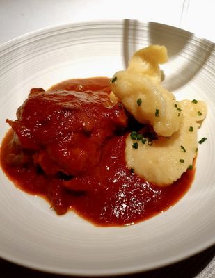 Das Tschecherl by null