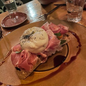 Lupo Verde - Burrata app - Italian Near Me - Washington, DC, District of Columbia