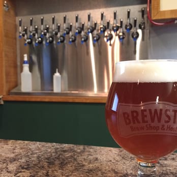 Brewstel Hostel - Brewstel glassware with 21 taps to choose from!! - Hostels Near Me - Elkins, West Virginia