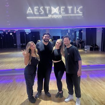 Aesthetic Studios - Latin Workshop with Daniella & Pasha - Dance Studios Near Me - Los Angeles, California