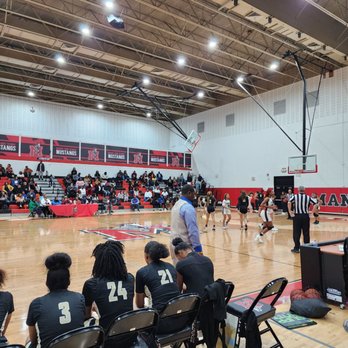 Manor High School - Middle Schools & High Schools Near Me - Portsmouth, Virginia