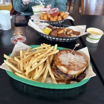 Sacrilege Brewery + Kitchen - Bison burger - Breweries Near Me - Half Moon Bay, California Sacrilege Brewery + Kitchen - Bison burger - Breweries Near Me - Half Moon Bay, California