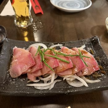 Waikiki Shokudo - Hamachi crudo - Izakaya Near Me - Honolulu, Hawaii