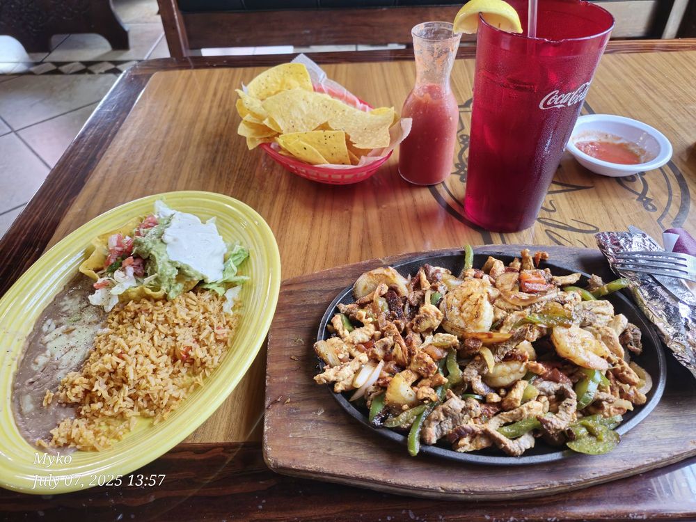 El Vallarta