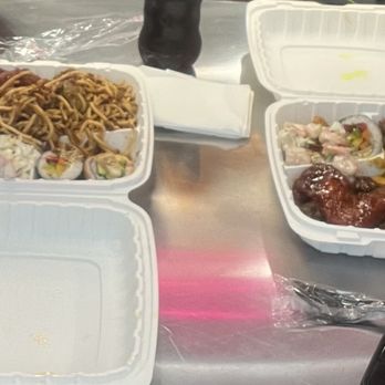 Manna's - Soul Food Near Me - New York, New York
