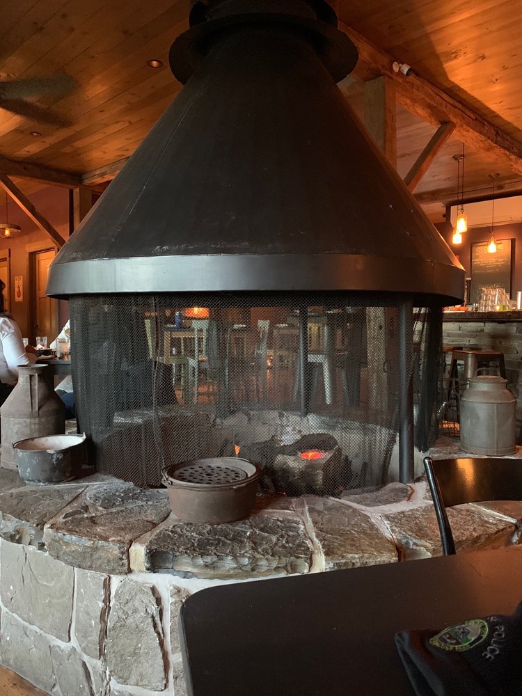 THE RIDGE TAVERN - CLOSED - Updated May 2024 - 30 Photos & 38 Reviews