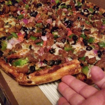 Pizza Twist - Deep dish crust very filling - Pizza Near Me - Fresno, California Pizza Twist - Deep dish crust very filling - Pizza Near Me - Fresno, California