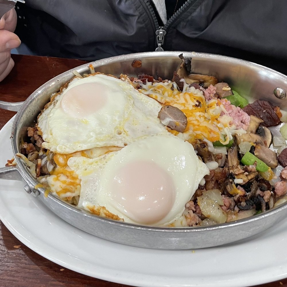 Southern Belle's - Southern Belle's Skillet - New American Near Me - Plainfield, Illinois Southern Belle's - Southern Belle's Skillet - New American Near Me - Plainfield, Illinois
