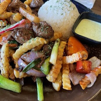 OMELI Kitchen - Lomo Saltado - Vietnamese Near Me - Fullerton, California OMELI Kitchen - Lomo Saltado - Vietnamese Near Me - Fullerton, California