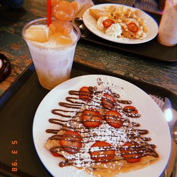 Cafe Bench - Nutella Addict Crepe &  Jasmine-love-alot-bear - Cafes Near Me - Flushing, New York