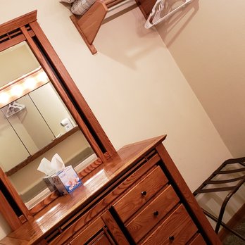 Robinhood Resort - Big Bear Lake, CA