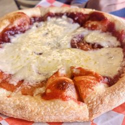 Redland's Pizzeria - Guava pie