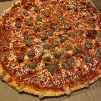 Sammy's Pizza & Restaurant - Great sausage pizza - Pizza Near Me - Hibbing, Minnesota Sammy's Pizza & Restaurant - Great sausage pizza - Pizza Near Me - Hibbing, Minnesota
