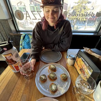 Piante Pizzeria - stuffed pesto mushrooms - Pizza Near Me - Breckenridge, Colorado Piante Pizzeria - stuffed pesto mushrooms - Pizza Near Me - Breckenridge, Colorado
