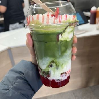 Ceré Tea - Strawberry matcha einspanner - Bubble Tea Near Me - Milpitas, California