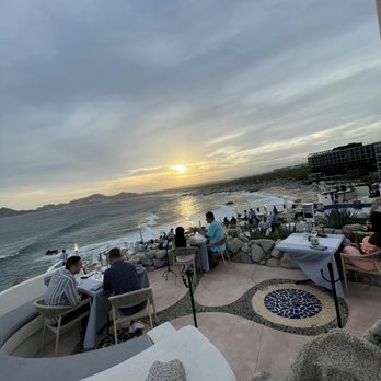 Sunset Monalisa - Mediterranean Near Me - Cabo San Lucas, BCS Sunset Monalisa - Mediterranean Near Me - Cabo San Lucas, BCS