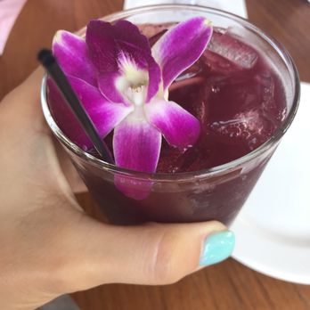 Tommy Bahama Restaurant - Sangria - Cocktail Bars Near Me - Jupiter, Florida